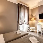 Castrense Couette-café Rome