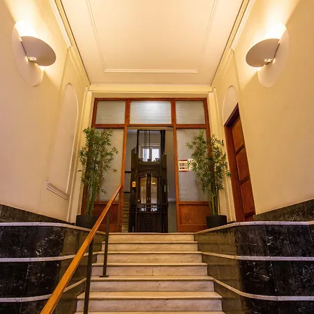 卡斯特伦赛套房旅馆 住宿加早餐酒店 4*